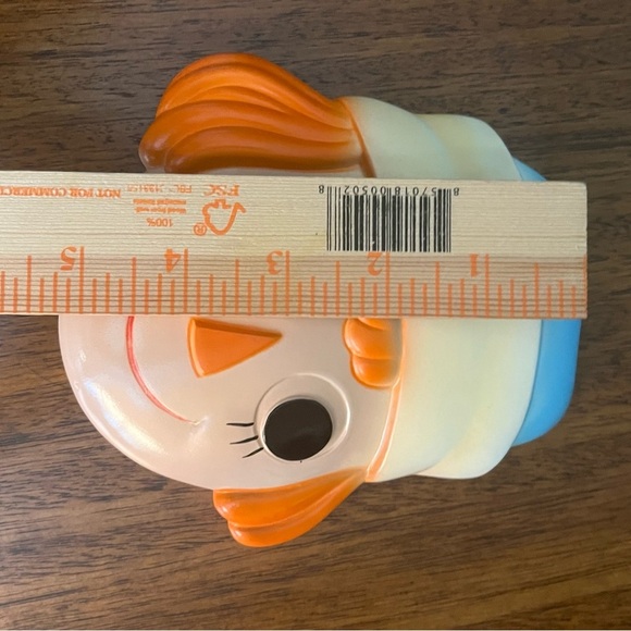 Raggedy Ann and Andy chalkware wall plaques, likely from the 1960s. - Picture 5 of 8